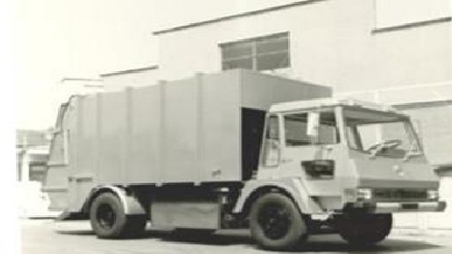 Primer camión recolector 100% eléctrico de FCC puesto en servicio en Barcelona en 1974