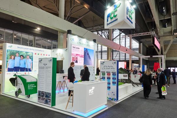 Stand de FCC Medio Ambiente en el Smart City Expo 2022